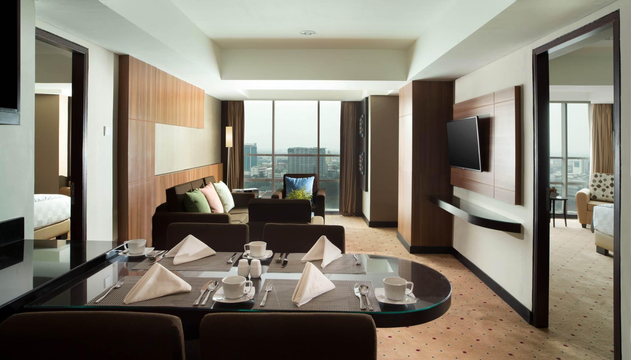 Western Premier La Grande Hotel 4*