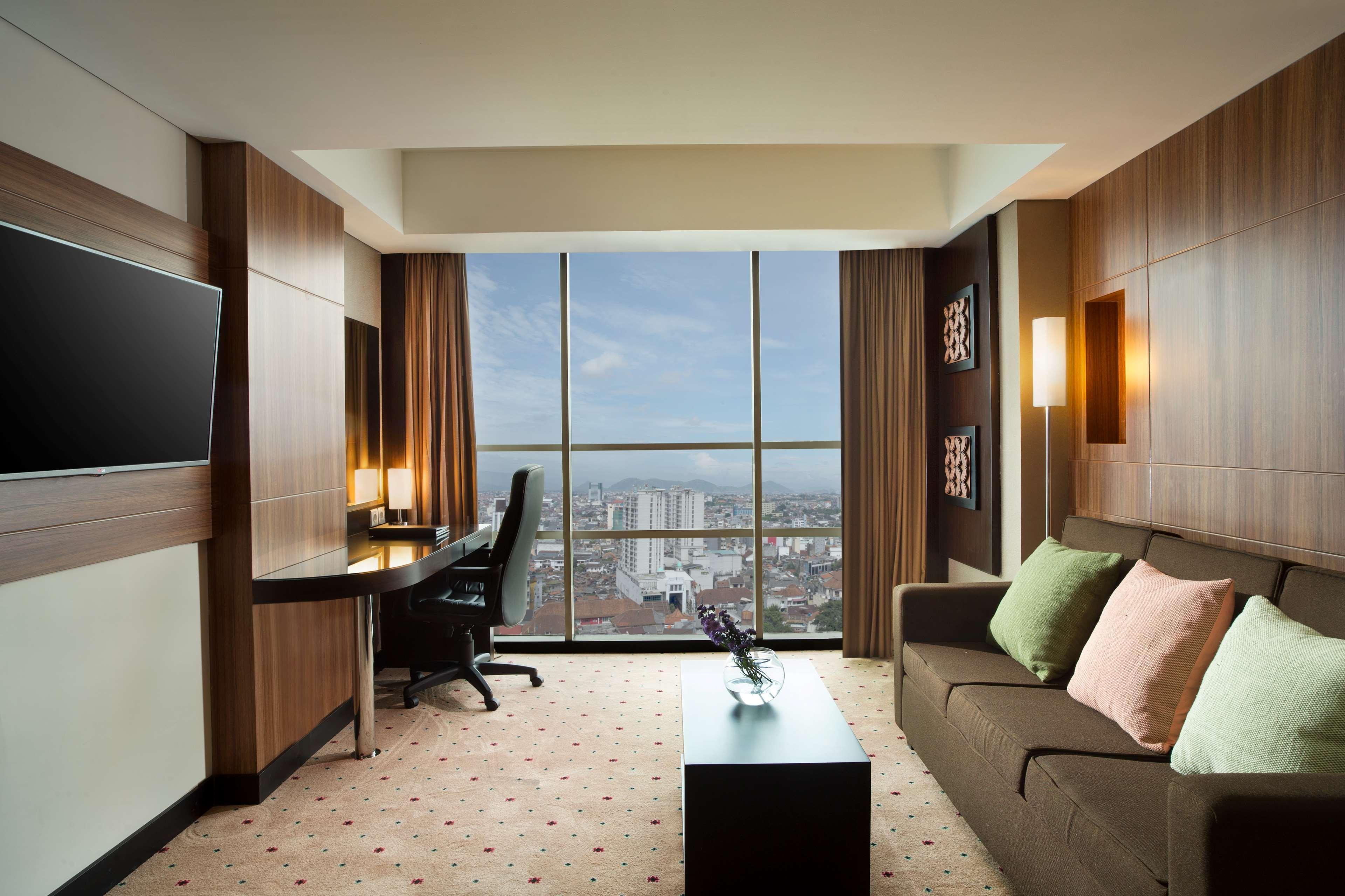 Western Premier La Grande Hotel