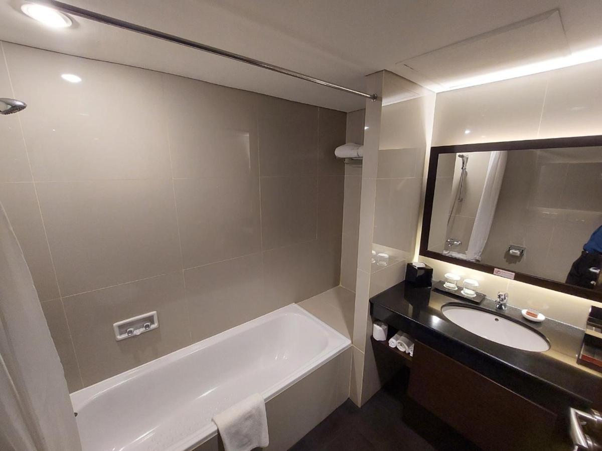 Western Premier La Grande Bandung