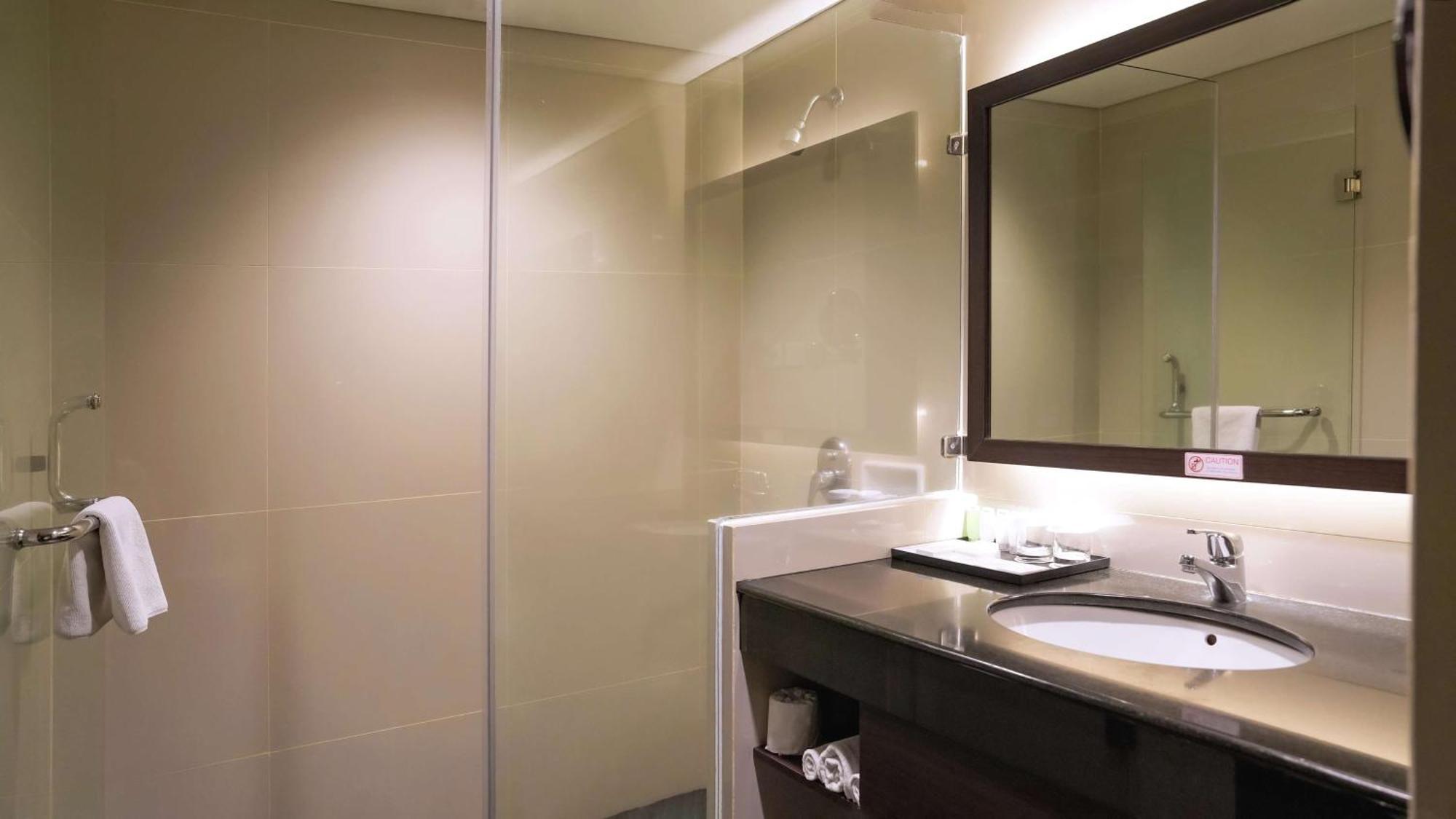 Western Premier La Grande Bandung